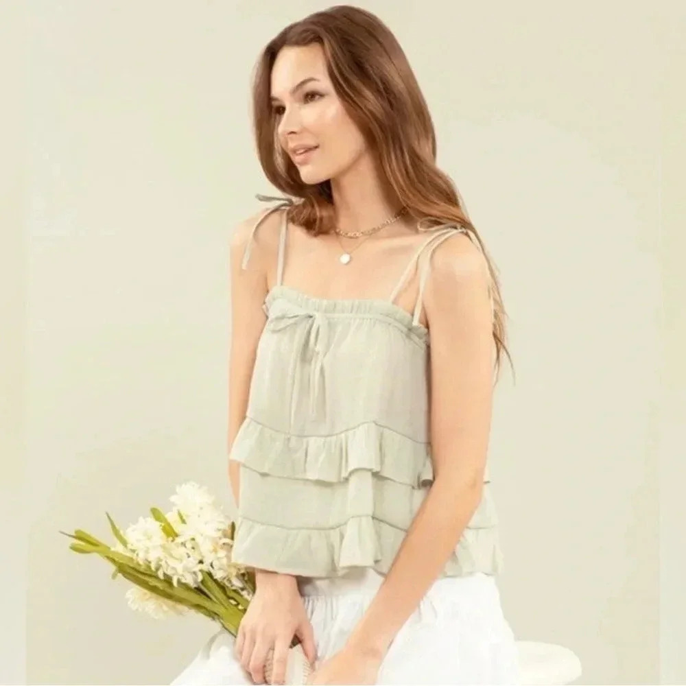 💚 NWT BLU PEPPER Rivera Daydream‎ Ruffled Tiered Tank